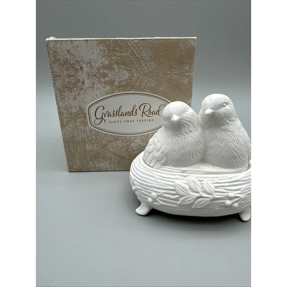 Grasslands Road Songbird Jewelry Box Unglazed ceramic Preowned w Box